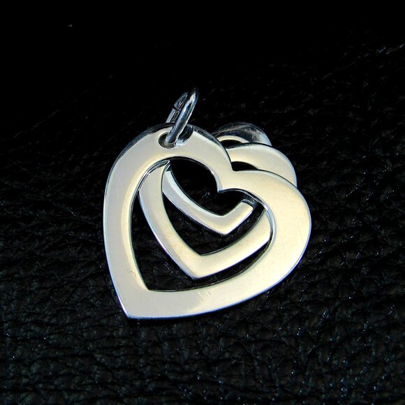 Solid 925 Sterling Silver Faith Love Hope Pendant, Heart Pendant, 3 Hearts Charm - Picture 3 of 11